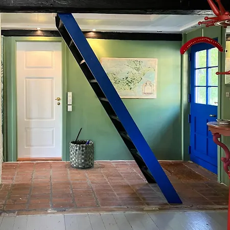 Dom wakacyjny Idyllic Timbered In Lovely Lolland Setting